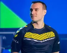 米兰APP下载-SHR翻盘NS，Perkz关键制胜