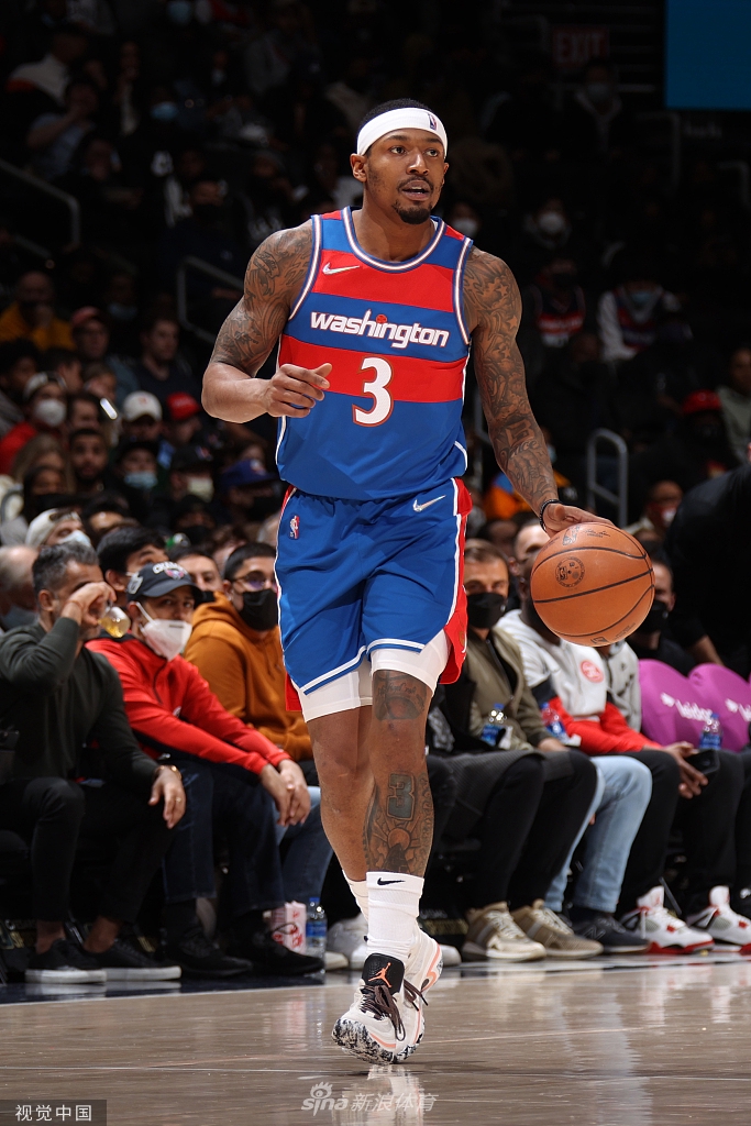 希腊男篮绝杀奇才,欧文送出助攻的简单介绍 希腊男篮绝杀奇才,欧文送出助攻的简单介绍