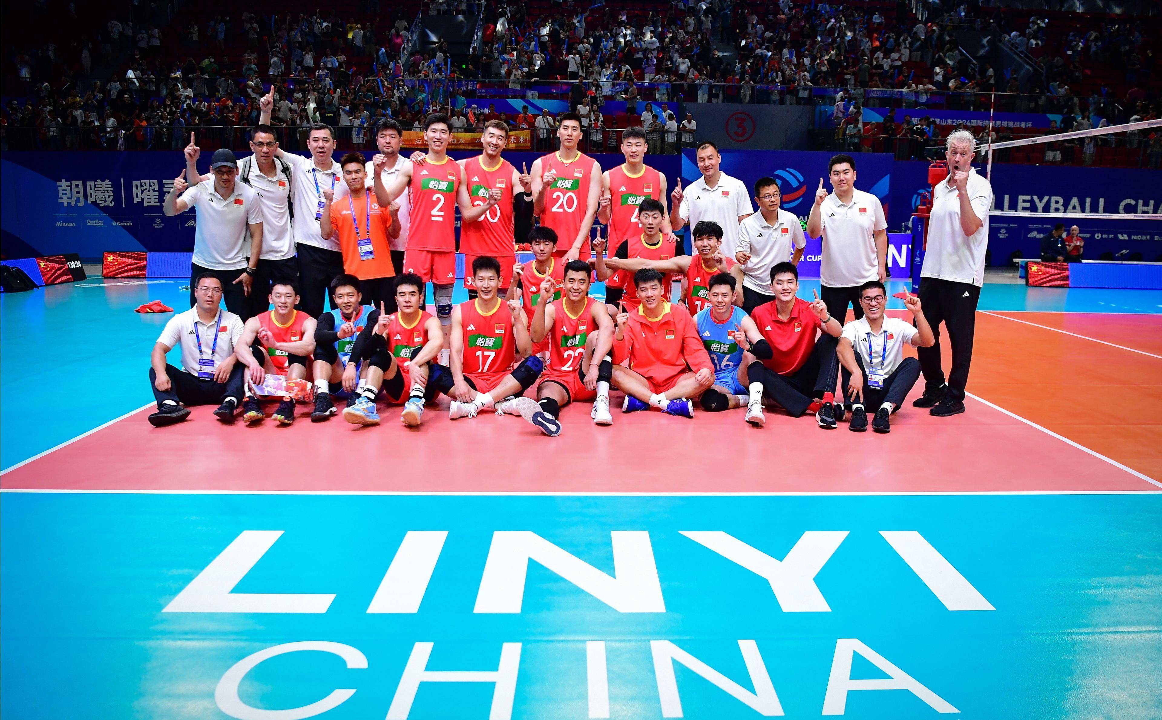 排球男队勇夺冠军，实力碾压对手的简单介绍
