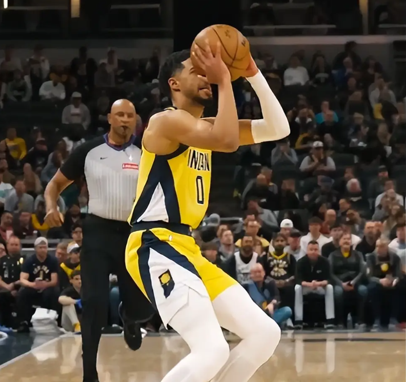 米兰体育官网-灰熊轻取国王，萨博尼斯三分雨点燃全场的简单介绍