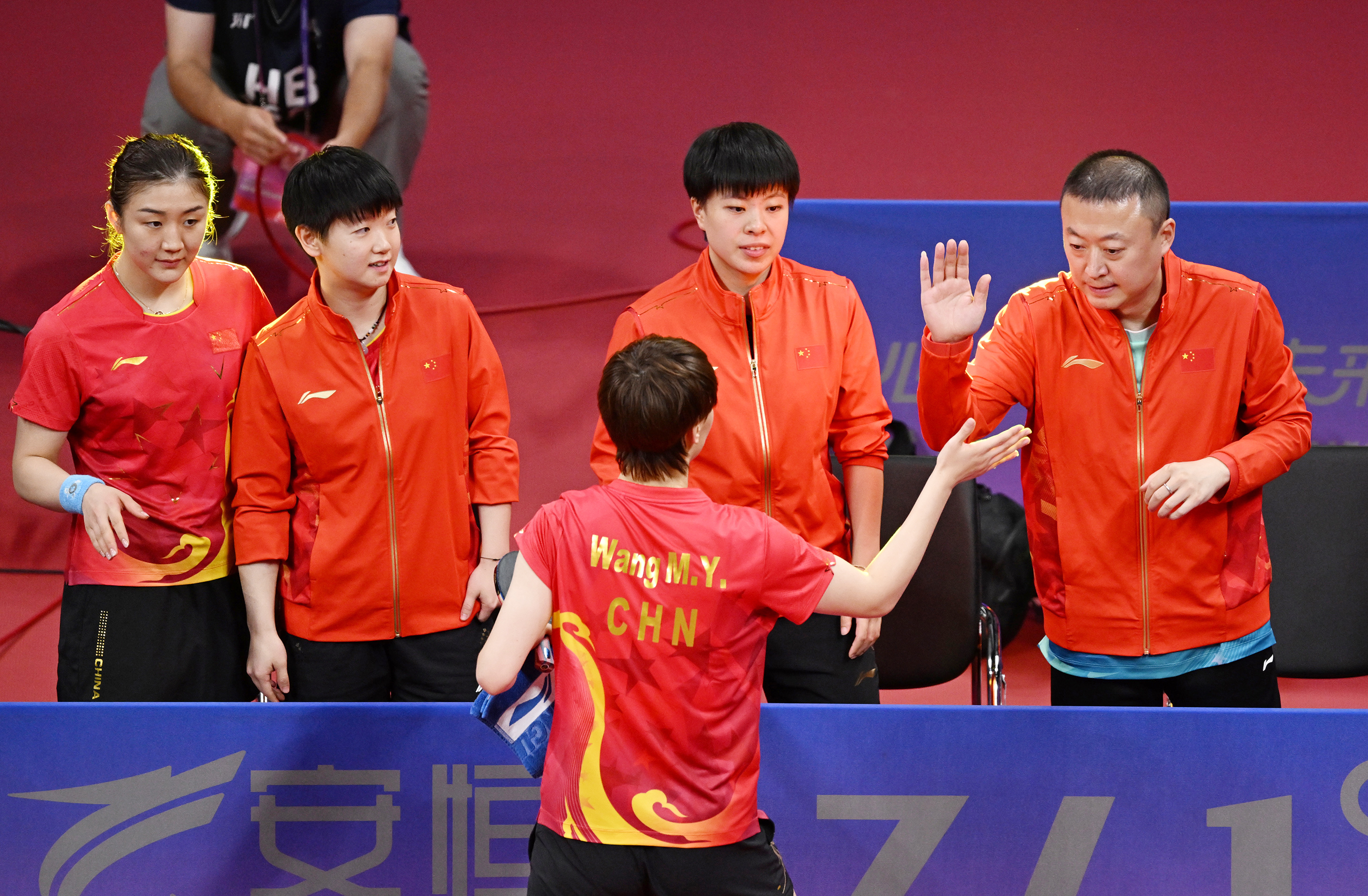 包含中国队翻盘日本队，马琳带队取胜的词条