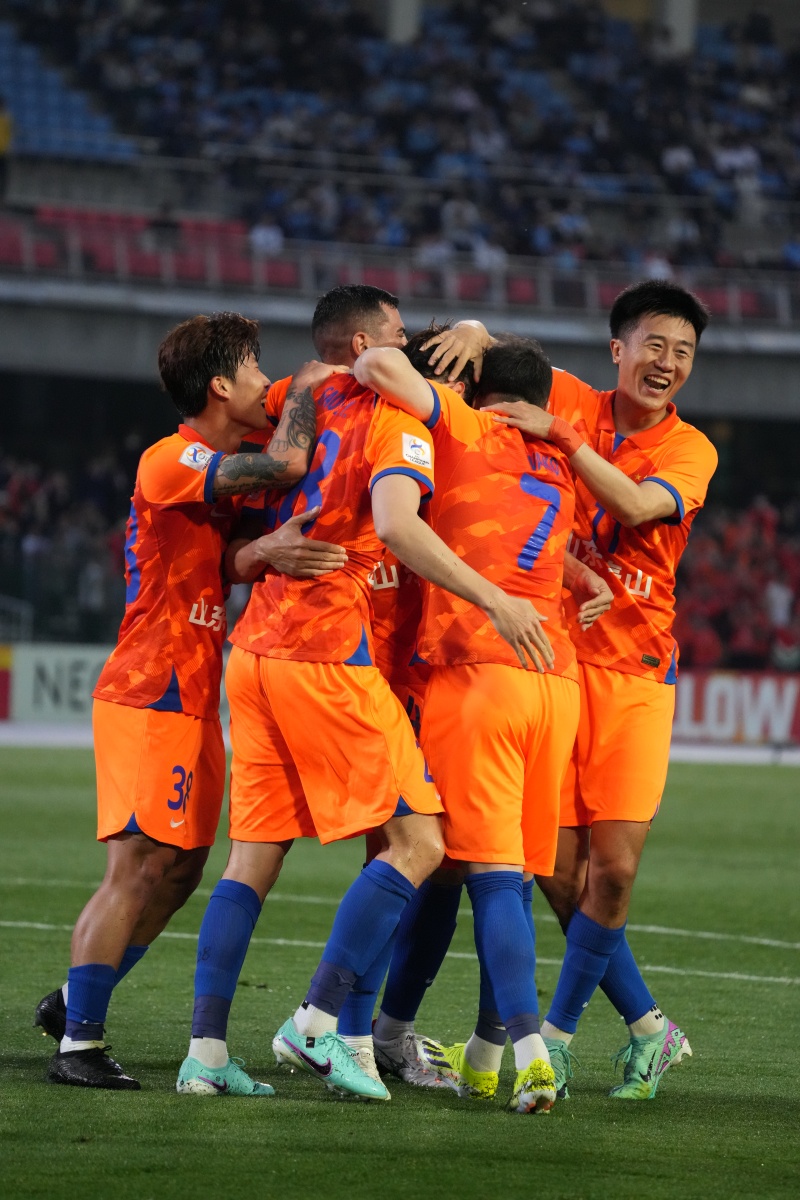 ac米兰下载-顶级足球联赛集结百支球队，角逐备受瞩目的简单介绍